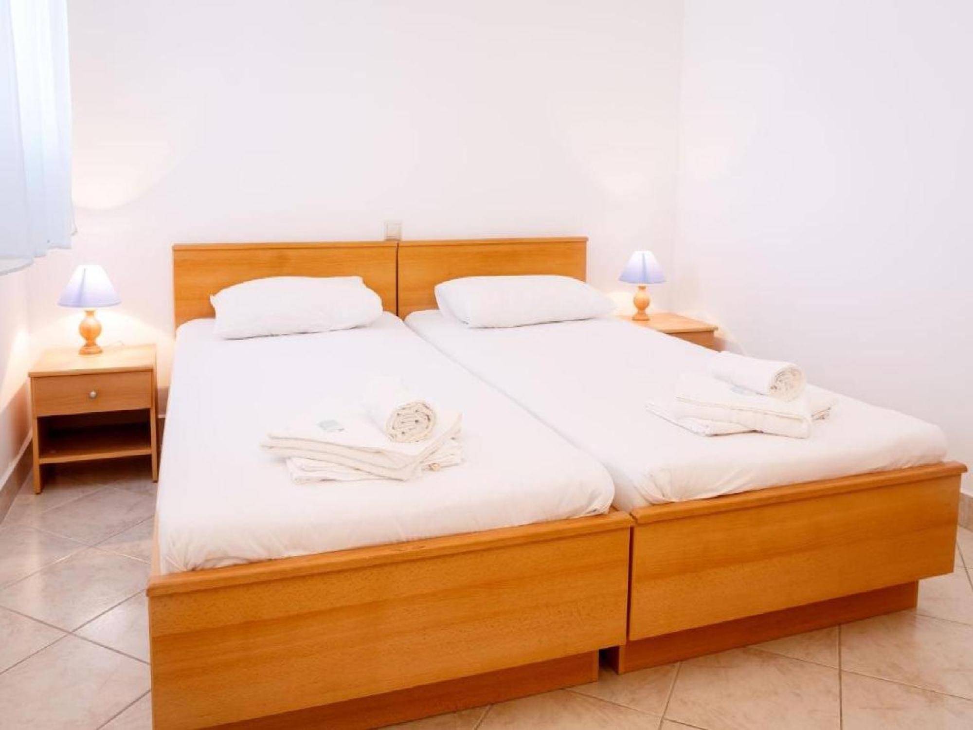 Lumbarda Resort Apartments Номер фото