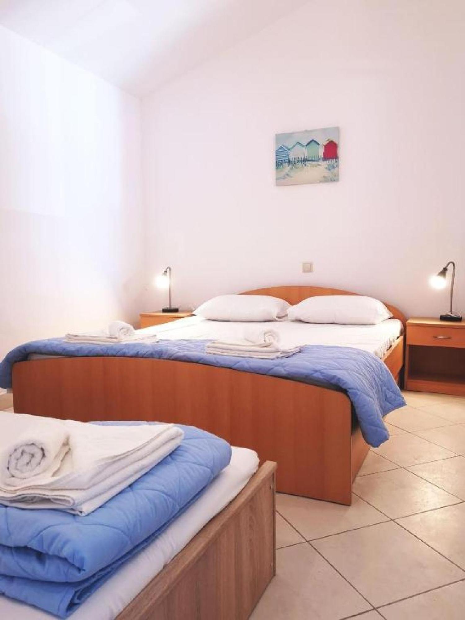 Lumbarda Resort Apartments Экстерьер фото