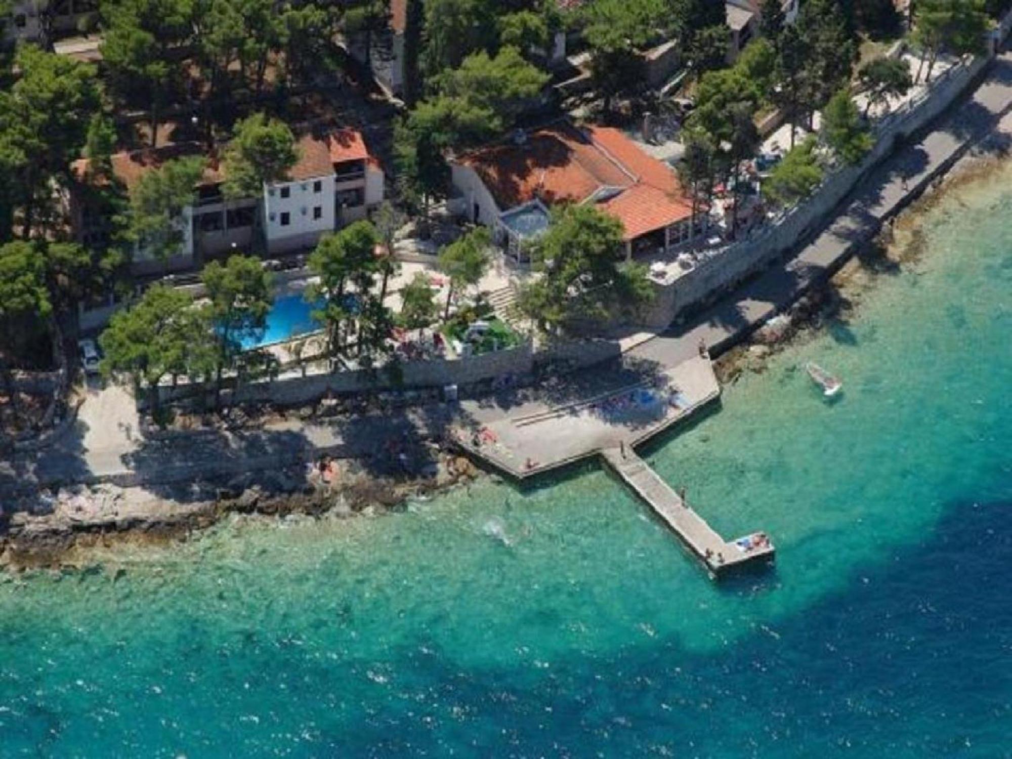 Lumbarda Resort Apartments Номер фото